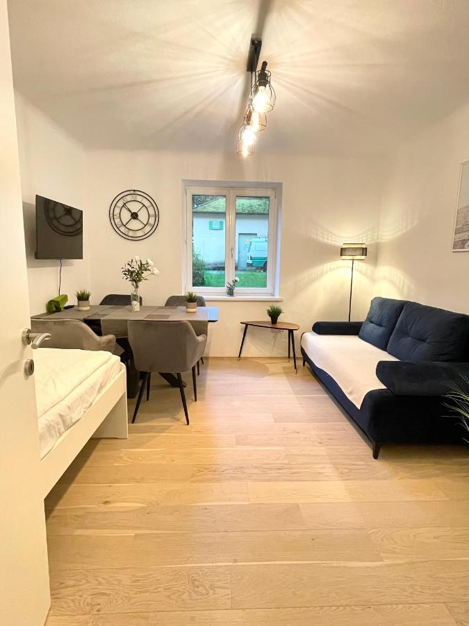 Ein Traum Im Leechwald Naehe Lkh Apartment Graz Luaran gambar